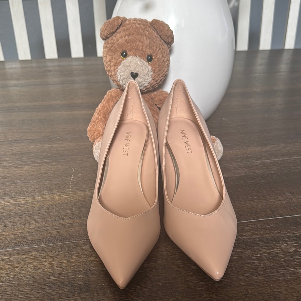 Nine West Tan Pointed-Toe Heels